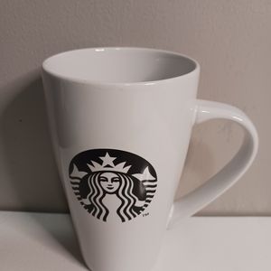 Starbucks 18 Oz coffee latte mug cup, white ceramic tumbler with green mermaid l